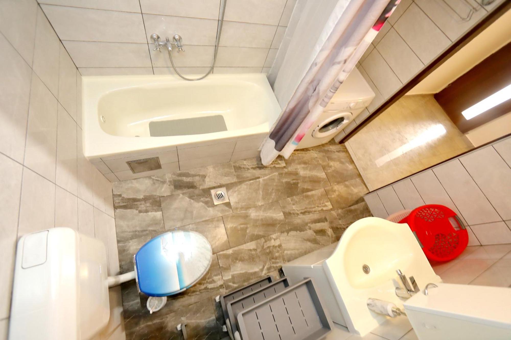 Apartman Naomi Bibinje Eksteriør billede
